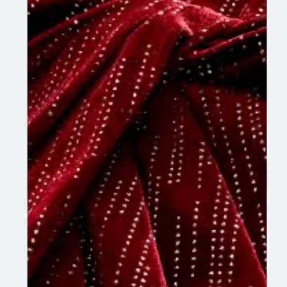 Stunning City Chic Jayla Dress -Berry size 18 NWT - Picture 7 of 10